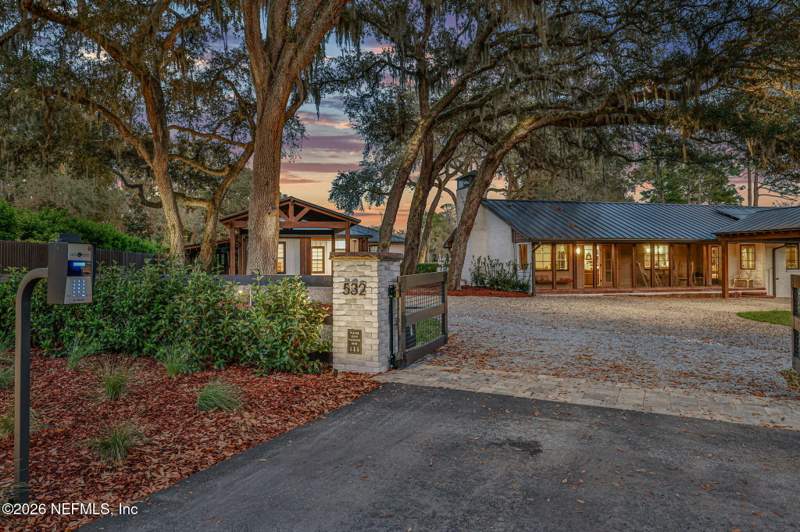 3 bedroom Single Family Residence at 532 Moonshine Drive, Metes & Bounds, Ponte Vedra — photo 2