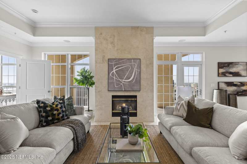 3 bedroom Condominium at 400 E Bay Street #Ph8, The Plaza Condominium At Berkman, Jacksonville — photo 1