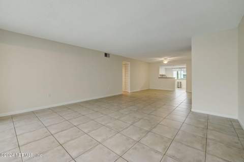 14750 Beach Boulevard #75, Jacksonville FL - photo 6 of 48