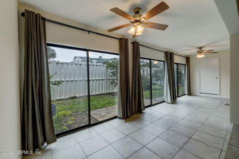 14750 Beach Boulevard #75, Jacksonville FL - photo 8 of 48