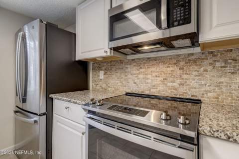 14750 Beach Boulevard #75, Jacksonville FL - photo 15 of 48