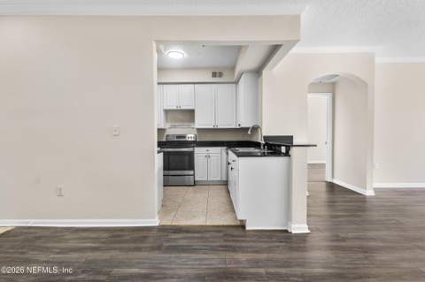 8539 Gate Parkway #9233, Jacksonville FL - photo 6 of 35