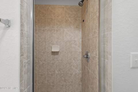 8539 Gate Parkway #9233, Jacksonville FL - photo 22 of 35