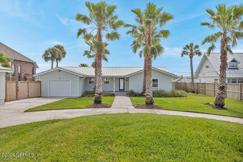 3 bedroom Single Family Residence at 9388 Heckscher Drive, Heckscher Drive Est, Jacksonville — photo 1