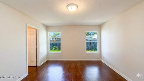 5462 Village Pond Court, Jacksonville FL - photo 15 of 21