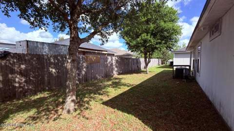 5462 Village Pond Court, Jacksonville FL - photo 12 of 21