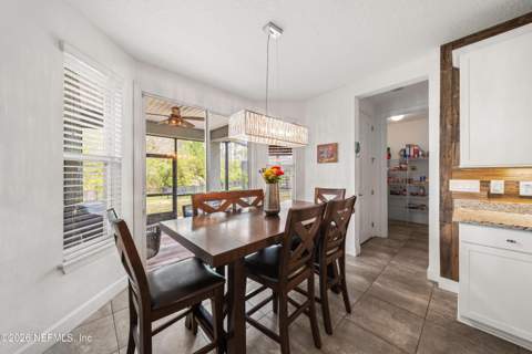 341 Aspen Leaf Drive, Jacksonville FL - photo 13 of 53