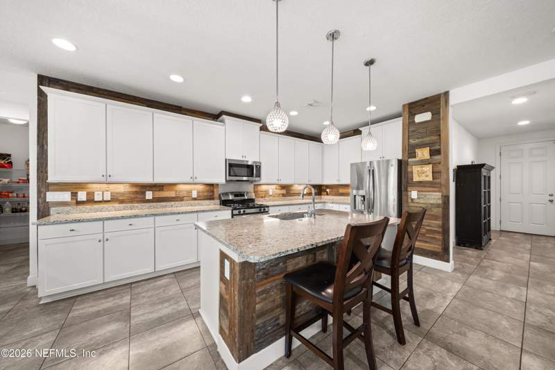 4 bedroom Single Family Residence at 341 Aspen Leaf Drive, Cypress Trails At Nocatee, Jacksonville — photo 4