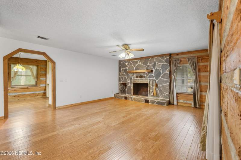2 bedroom Single Family Residence at 2221 Treasure Point Road, Black Creek Trails, Green Cove Springs — photo 5
