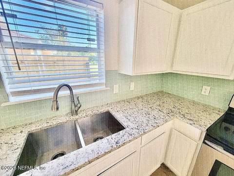 569 Camelia Street, Atlantic Beach FL - photo 7 of 15