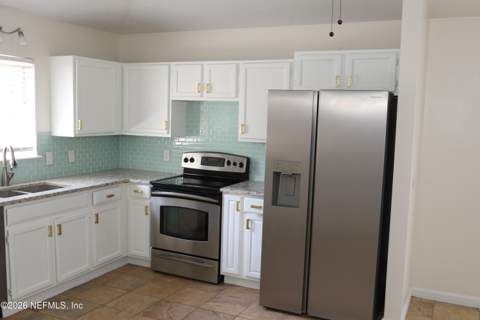 569 Camelia Street, Atlantic Beach FL - photo 10 of 15