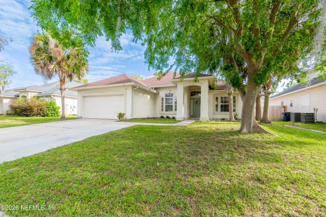 5525 HUCKLEBERRY Trail
