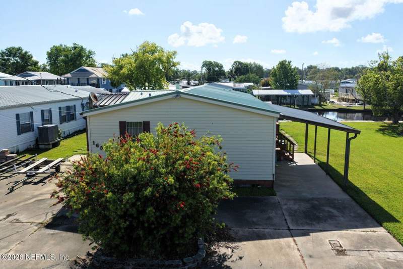 3 bedroom Manufactured Home at 160 Moonlite Drive, Sportsman Harbor, Welaka — photo 2