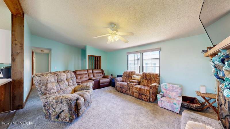 3 bedroom Manufactured Home at 160 Moonlite Drive, Sportsman Harbor, Welaka — photo 4