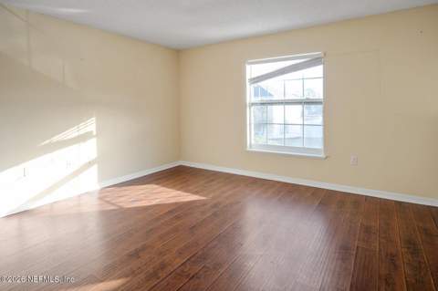 8190 Foxdale Drive, Jacksonville FL - photo 18 of 40