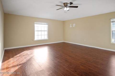 8190 Foxdale Drive, Jacksonville FL - photo 19 of 40