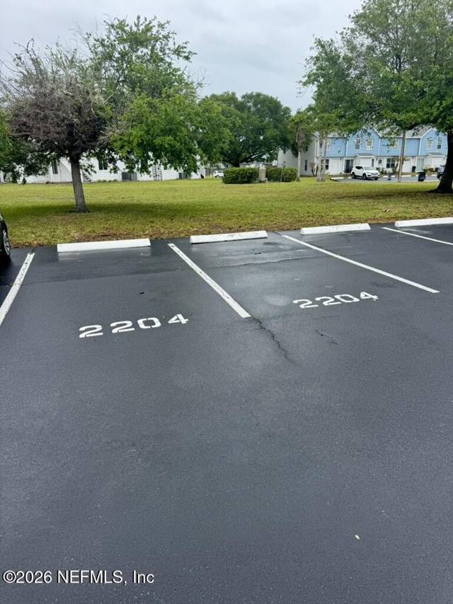 Deerfield Lakes Cond