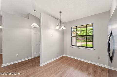 7809 Allspice Circle, Jacksonville FL - photo 8 of 28