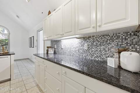 2144 Lakeside Drive, Fernandina Beach FL - photo 16 of 50