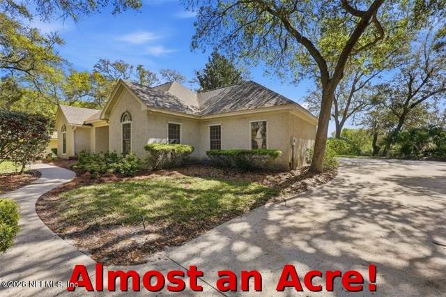 2144 LAKESIDE Drive home for sale in Egans Bluff