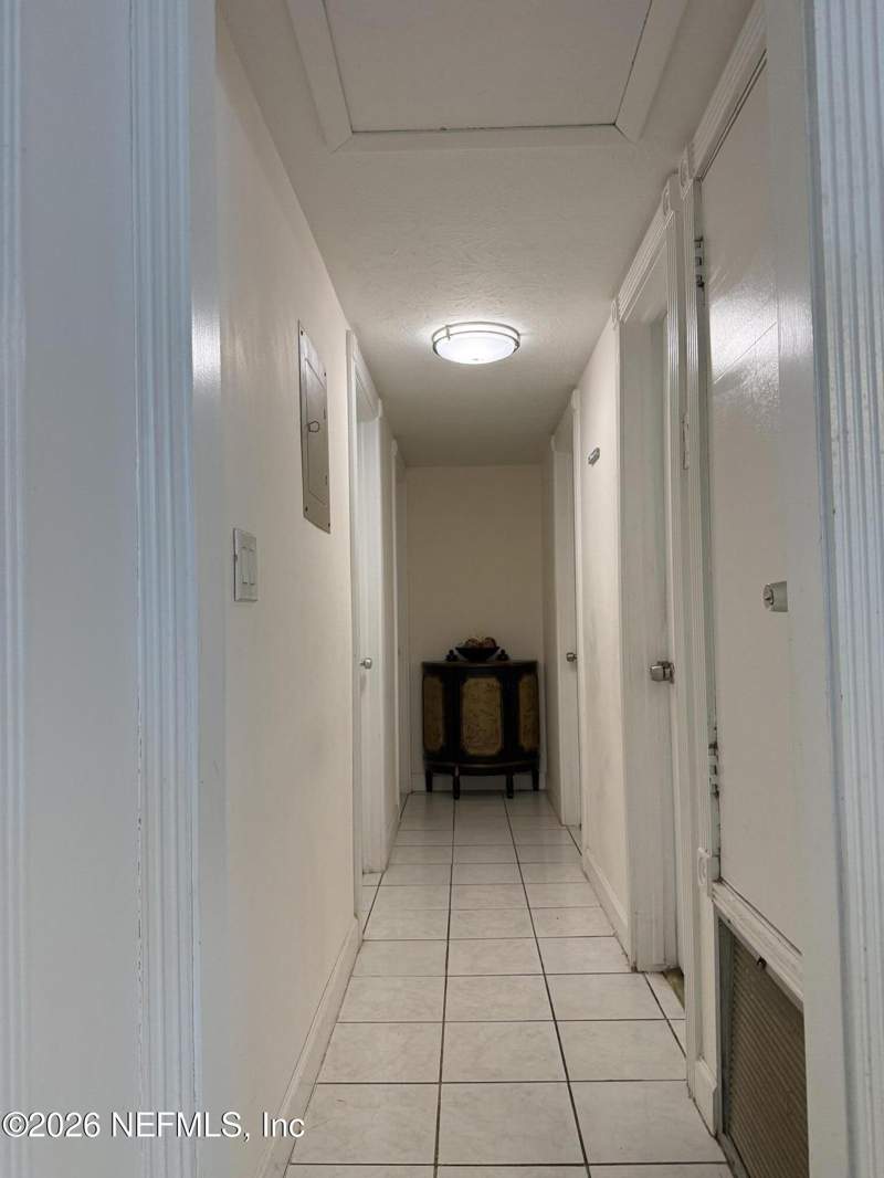 3 bedroom Single Family Residence at 850 Sailfish Drive, Royal Palms, Atlantic Beach — photo 3