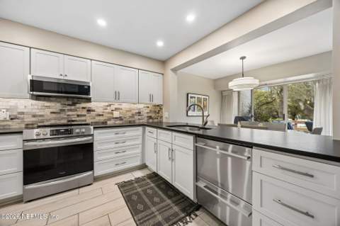 2134 Beachwood Road, Fernandina Beach FL - photo 6 of 6