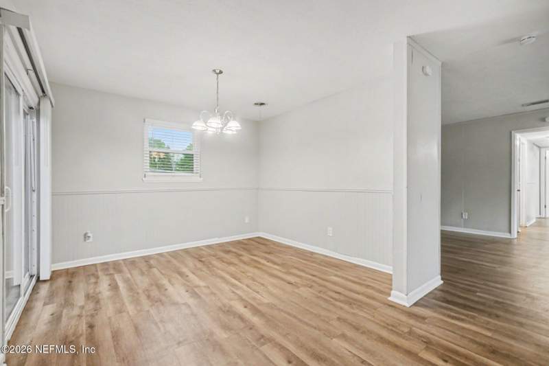 3 bedroom Single Family Residence at 6889 Tom Thumb Drive, Cedar Hills Estates, Jacksonville — photo 4