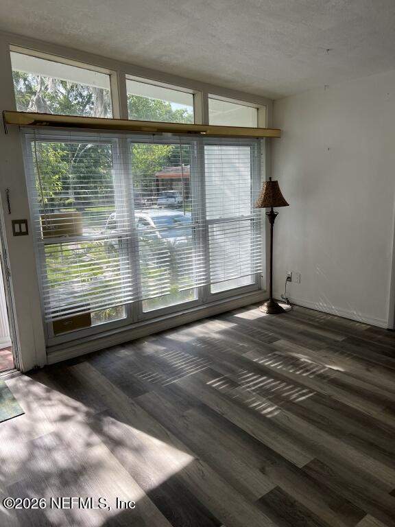 3 bedroom Single Family Residence at 6831 Rhone Drive, Ribault Manor, Jacksonville — photo 3