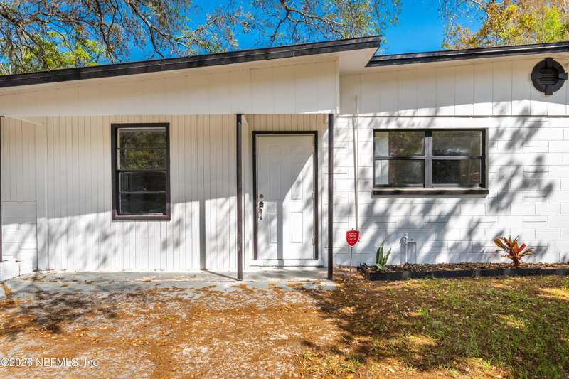 3 bedroom Single Family Residence at 7541 Strato Road, Oak Hill, Jacksonville — photo 5