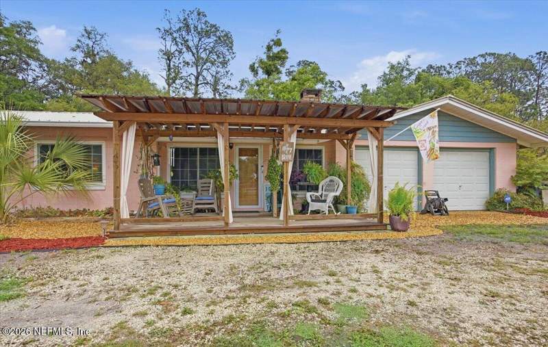 3 bedroom Single Family Residence at 350 Highway 17, Rivercrest, East Palatka — photo 3