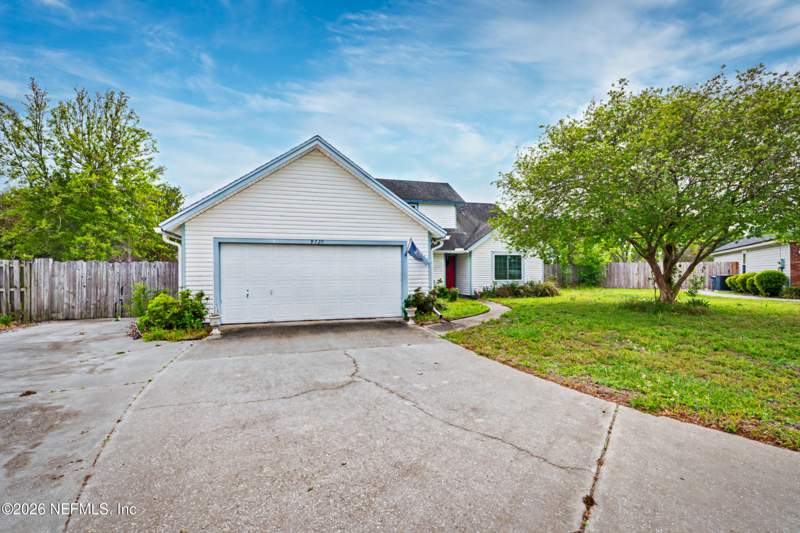 4 bedroom Single Family Residence at 9720 Stead Court, Buckingham, Jacksonville — photo 2