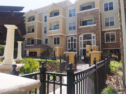 8539 Gate Parkway #9411, Jacksonville FL - photo 7 of 36