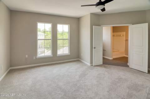 8290 Gate Parkway #1115, Jacksonville FL - photo 12 of 20
