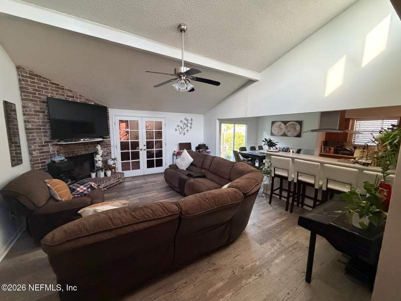4 bedroom Single Family Residence at 4235 Queensway Drive, Windermere, Jacksonville — photo 4