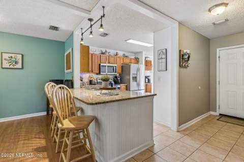 1033 Whirlaway Circle, Jacksonville FL - photo 18 of 62