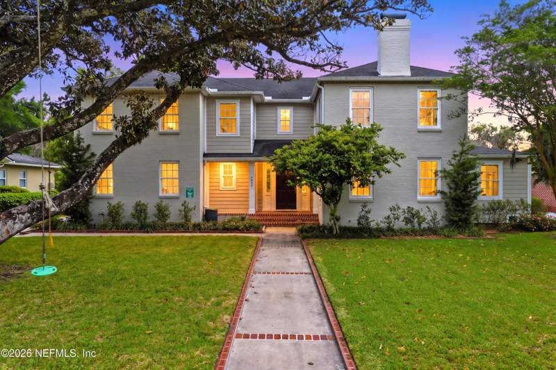 5 bedroom Single Family Residence at 1052 Holly Lane, San Marco, Jacksonville — photo 2