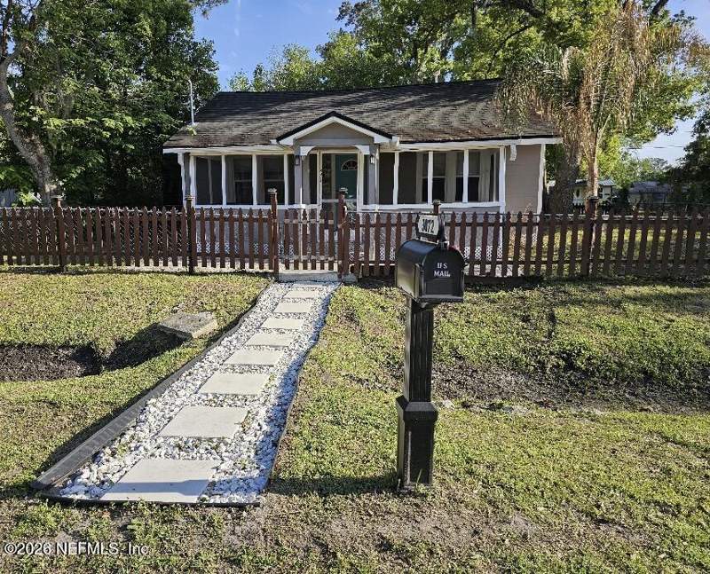 2 bedroom Single Family Residence at 3072 Bessent Road, Sibley Park, Jacksonville — photo 3