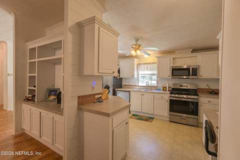 124 Idlewood Acres Lane, Pomona Park FL - photo 16 of 38
