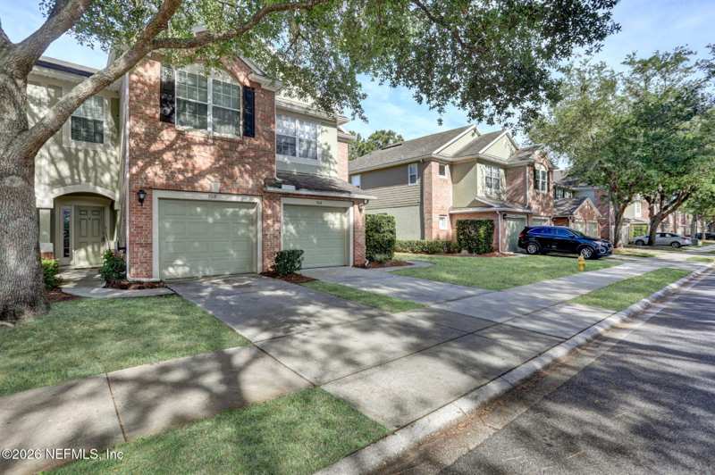 3 bedroom Townhouse at 7518 Red Crane Lane, Brightwater, Jacksonville — photo 1