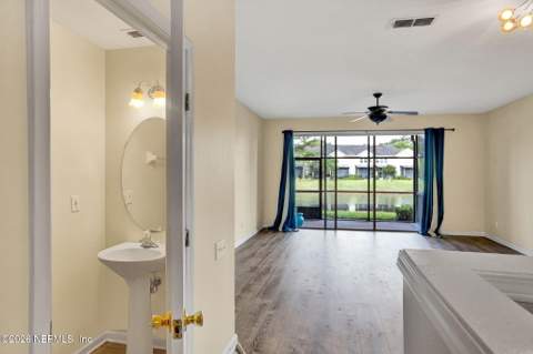 7518 Red Crane Lane, Jacksonville FL - photo 11 of 34