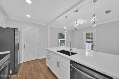 1322 Macarthur Street, Jacksonville FL - photo 19 of 33