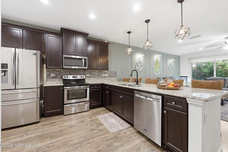 3 bedroom Townhouse at 3650 Creswick Circle #C, Briar Oaks Townhomes, Orange Park — photo 3