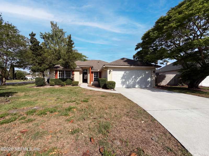 3 bedroom Single Family Residence at 12301 Burning Embers Lane, The Landing At Cross Creek, Jacksonville — photo 1