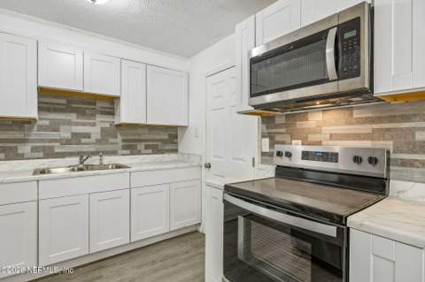 3304 Division Street, Jacksonville FL - photo 11 of 29