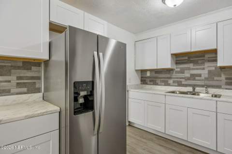 3304 Division Street, Jacksonville FL - photo 12 of 29