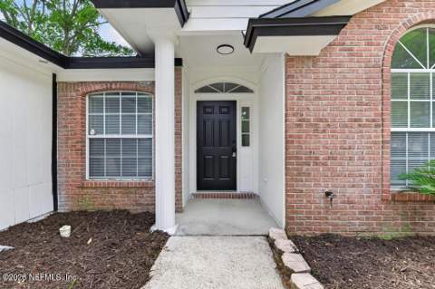 7530 Fawn Lake Drive, Jacksonville FL - photo 9 of 90