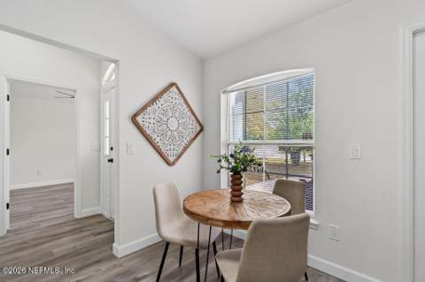 7530 Fawn Lake Drive, Jacksonville FL - photo 18 of 90
