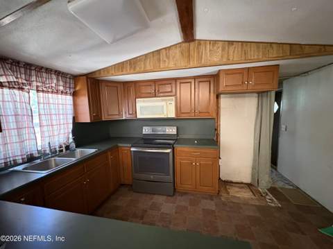 135 & 137 Country Living Lane, Melrose FL - photo 7 of 21