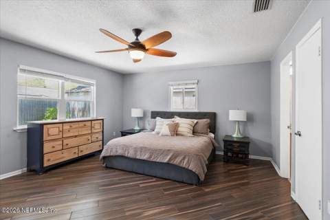 918 17th Street, Jacksonville Beach FL - photo 11 of 39