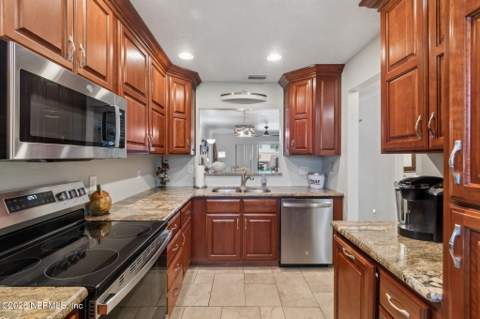 6100 A1A #417, St. Augustine FL - photo 13 of 77